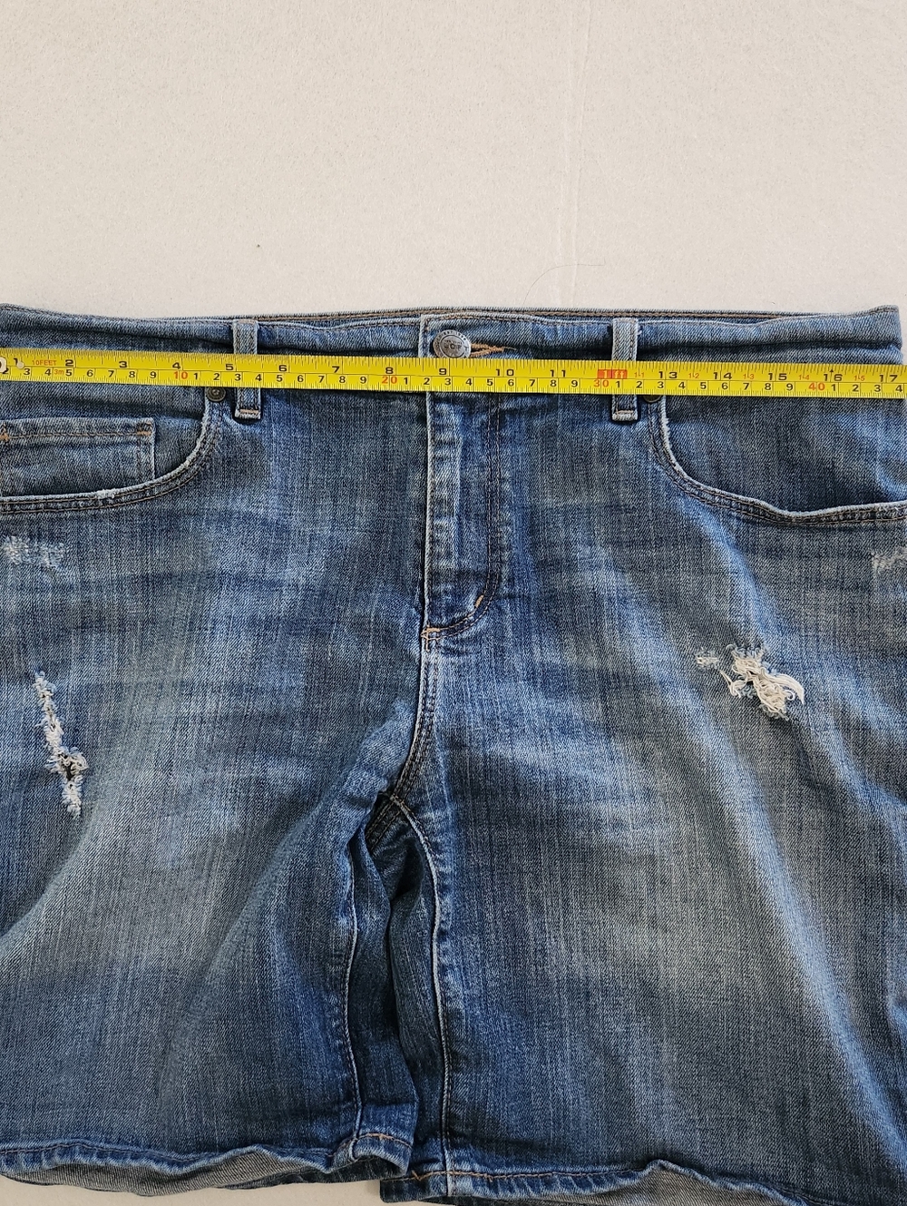 LOFT Distressed Denim Bermuda Shorts - Blue Size 29 - Picture 7 of 8